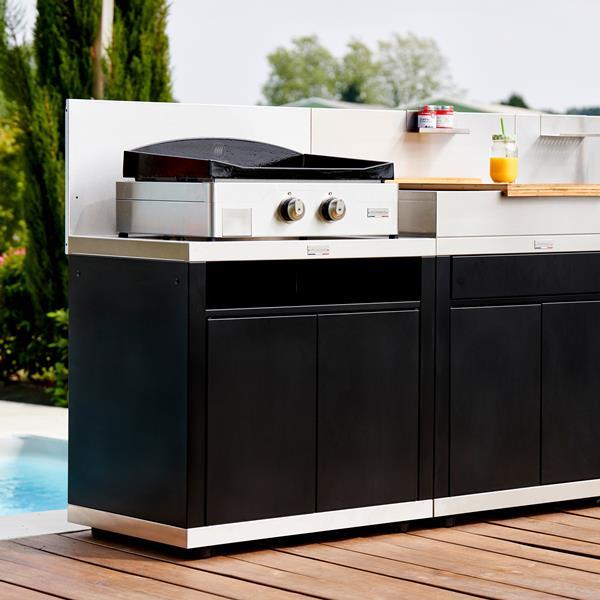 Outdoor kitchen cabinets